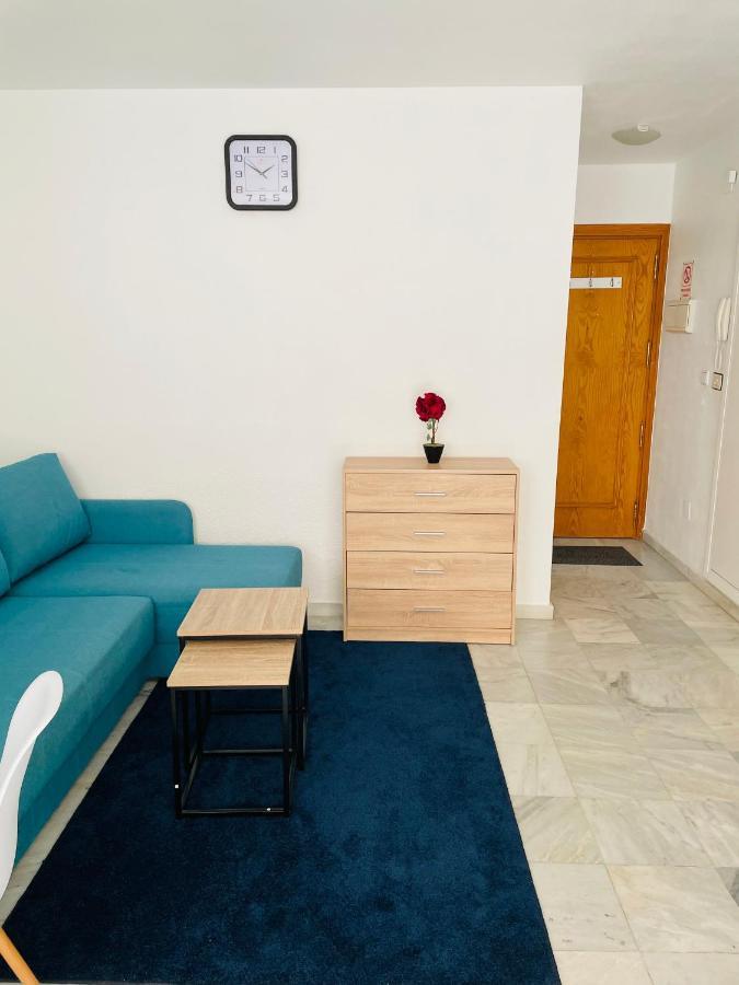 Studio Apartment Vicente Blasco Ibanez, 127 또레비에하 외부 사진