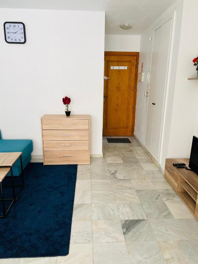 Studio Apartment Vicente Blasco Ibanez, 127 또레비에하 외부 사진